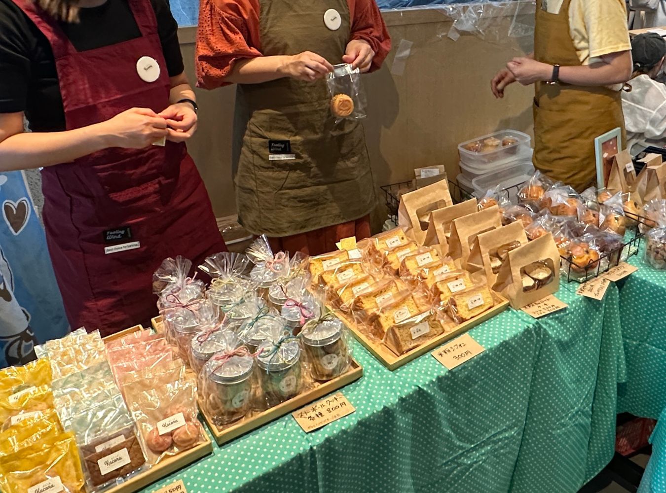 おやつのKacoraのブース